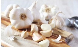 Củ tỏi có tác dụng gì với tim mạch?