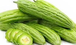 Ai không nên dùng mướp đắng