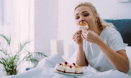8 dấu hiệu cảnh báo bạn đang ăn quá nhiều carbohydrate tinh chế