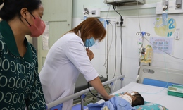 Bệnh truyền nhiễm gia tăng ở phía Nam, sởi và sốt xuất huyết diễn biến phức tạp