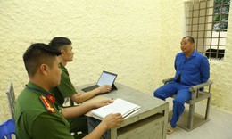 Được công an thuê xúc xỉ than, người đàn ông khoe 'có quan hệ' để lừa đảo