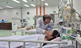 Kịp thời cứu sống bé gái mất máu nghiêm trọng vì sốt xuất huyết
