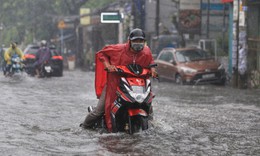 Miền Bắc mưa dông mạnh, có nơi trên 300mm