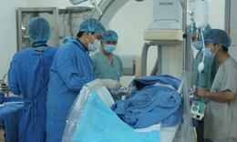 Đ&#227;i ngộ đặc biệt với nh&#226;n lực y tế chất lượng cao: Ch&#236;a kh&#243;a giữ ch&#226;n v&#224; tạo động lực l&#226;u d&#224;i