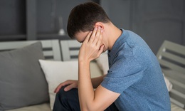 Mùa hè đi bơi cần làm gì để tránh bị ù tai?