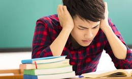 Sĩ tử có nên dùng viên uống bổ não trong mùa thi?