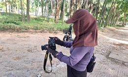 Kiếm tiền triệu mỗi ngày nhờ 'chụp ảnh dạo' dịp hè