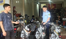 Chuyển hồ sơ vụ đường d&#226;y xe m&#225;y điện giả nh&#227;n hiệu sang C&#244;ng an H&#224; Nội