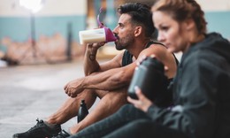 Bổ sung protein thế nào tốt cho luyện tập?