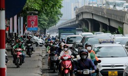 Cấm xe máy chạy xăng cần thực hiện sao cho ít xáo trộn cuộc sống người dân