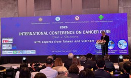AVer mang giải pháp y tế kết nối AI đến Hội nghị quốc tế 2025 về Điều trị ung thư: Truyền thống và hiện đại