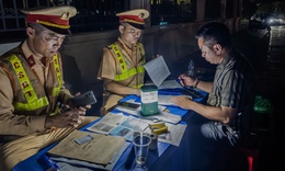 H&#224; Nội: 6 th&#225;ng đầu năm tai nạn giảm, vi phạm giao th&#244;ng vẫn ở mức cao