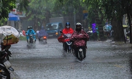 Vì sao bão vẫn ngoài Biển Đông mà đất liền đã xuất hiện dông lốc?