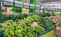 C&#225;c si&#234;u thị tăng trữ h&#224;ng, đảm bảo nguồn cung ứng ph&#243; b&#227;o Wipha