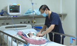 Kh&#244;ng chỉ trẻ nhỏ m&#224; b&#224; mẹ mang thai cũng cần ti&#234;m vaccine ho g&#224;