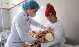 Chăm sóc sức khỏe sinh sản toàn diện: Hộ sinh tuyến xã và những dịch vụ thiết yếu năm 2025