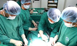Tự ti v&#236; &#39;ức g&#224;&#39;, b&#233; trai 12 tuổi ở Ph&#250; Thọ được lột x&#225;c