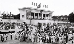 800 tư liệu, 80 bức ảnh hội tụ tại triển l&#227;m &#39;M&#249;a thu độc lập v&#224; kh&#225;t vọng phồn vinh&#39;