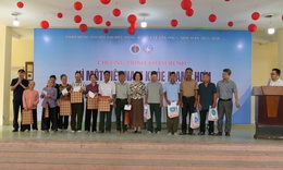 Bộ Y tế và Hội Thầy thuốc trẻ khám sức khoẻ miễn phí, tặng quà tri ân người có công, gia đình chính sách ở Hải Phòng