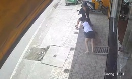 TP Hồ Ch&#237; Minh: C&#244;ng an bắt giữ nghi phạm cướp tiệm v&#224;ng sau v&#224;i giờ lẩn trốn