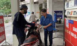 Gi&#225; xăng c&#243; thể giảm trong kỳ điều h&#224;nh ng&#224;y mai 31/7