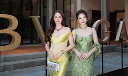 Chi Pu s&#225;ng bừng khi đứng cạnh mỹ nh&#226;n &#39;Vũ điệu hoang d&#227;&#39; Marian Rivera tại show Bvlgari
