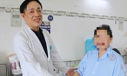 Bệnh viện tuyến tỉnh lần đầu ti&#234;n phẫu thuật th&#224;nh c&#244;ng ca u tủy sống