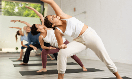 7 tư thế yoga giúp giảm đau mạn tính và căng cứng cơ