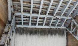 Hà Tĩnh đồng loạt xả tràn 7 hồ chứa để ứng phó với mưa lớn