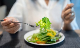 Ăn nhiều rau củ có thật sự giúp giảm cân nhanh hơn?