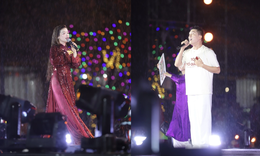Khoảnh khắc dưới cơn mưa của Dương Ho&#224;ng Yến, Anh T&#250; trong concert quốc gia
