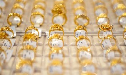 Giá vàng lập kỷ lục, giao dịch ở ngưỡng 128 triệu đồng mỗi lượng