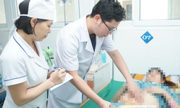 Giữ thai thêm 2 tuần: Sản phụ tiền sản giật nặng sinh con an toàn