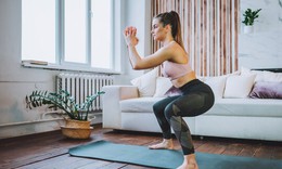 Squat bao nhi&#234;u lần mỗi ng&#224;y mới gi&#250;p giảm mỡ sau 40 tuổi?