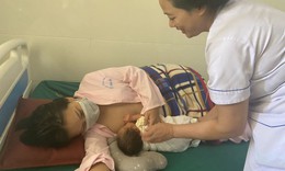 Thông tin cần biết về hướng dẫn nuôi con bằng sữa mẹ cho phụ nữ dân tộc thiểu số và miền núi