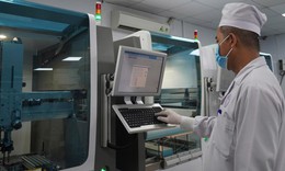 Bệnh viện Đa khoa Trung ương Cần Thơ vận hành hệ thống xét nghiệm tự động hóa hiện đại