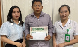 2 hoàn cảnh ở Điện Biên nhận được sự trợ giúp của bạn đọc Báo Sức khỏe và Đời sống