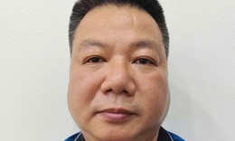 Tạm giữ t&#224;i xế &#39;r&#250;t ch&#236;a kh&#243;a xe kh&#225;ch&#39; tr&#234;n V&#224;nh đai 3