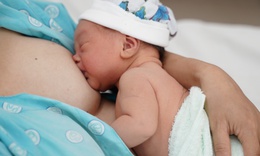Kỹ thuật cho trẻ b&#250; đ&#250;ng: Hướng dẫn đầy đủ gi&#250;p mẹ nu&#244;i con khỏe mạnh