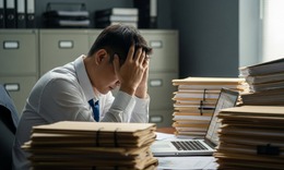 Áp lực công việc tàn phá cơ thể bạn như thế nào?