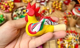 Giữa phố H&#224;ng M&#227; c&#243; một sạp t&#242; he giữ hồn Trung thu xưa