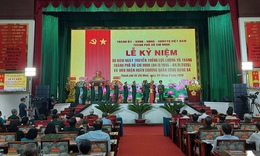 Bộ Tư lệnh TPHCM đón nhận Huân chương Quân công hạng Ba