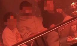 X&#244;n xao clip streamer nổi tiếng h&#250;t shisha trong qu&#225;n bar: H&#224;nh vi n&#224;y c&#243; vi phạm ph&#225;p luật?