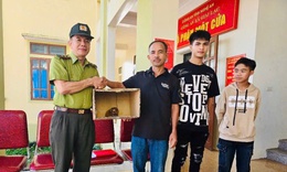 Người dân Nghệ An phát hiện cu li quý hiếm tại vườn nhà