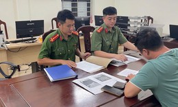 Công an làm việc với người đàn ông đăng thông tin xúc phạm ngành điện