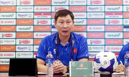 HLV Kim Sang Sik nối dài kỷ lục ấn tượng với bóng đá Việt Nam