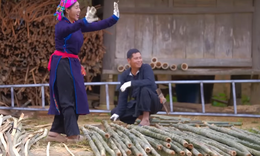 'Gia đình Haha' tiếp tục hành trình với ngày trở về Bản Liền