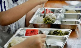 Bí quyết xây dựng thực đơn giúp trẻ thoát cảnh ăn nhiều nhưng vẫn còi