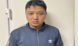 Hà Nội: Cai thầu trả lương cho công nhân bằng heroin