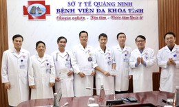 Khen thưởng đột xuất các kíp bác sĩ, điều dưỡng cứu sống 3 bệnh nhân đặc biệt nguy kịch